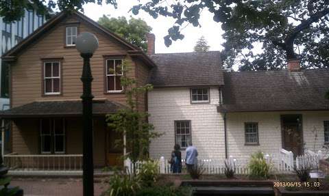Helmcken House Pioneer Doctor's Residence